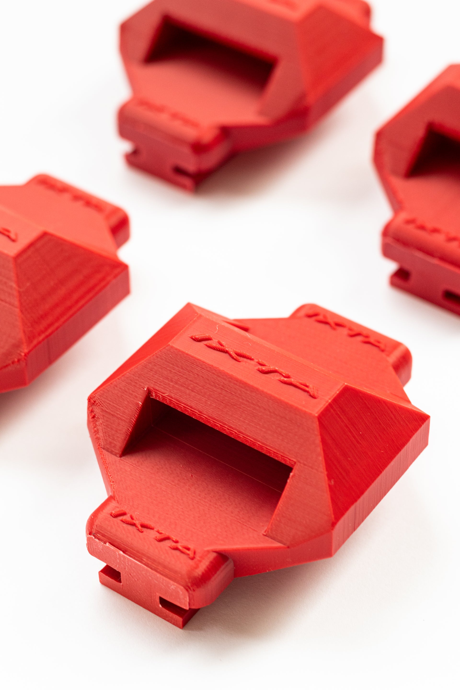 Rail Fixation Kit for IXTAbox – 4 Brackets + 2 Straps - IXTAbox