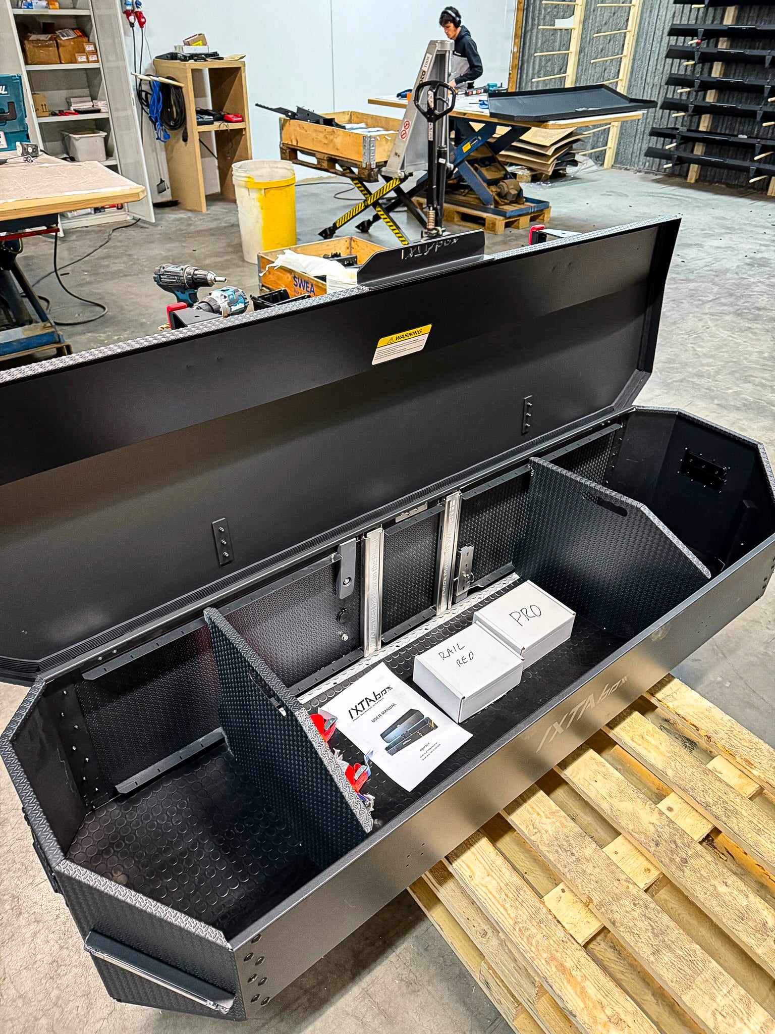 Partitioning Wall System - IXTAbox