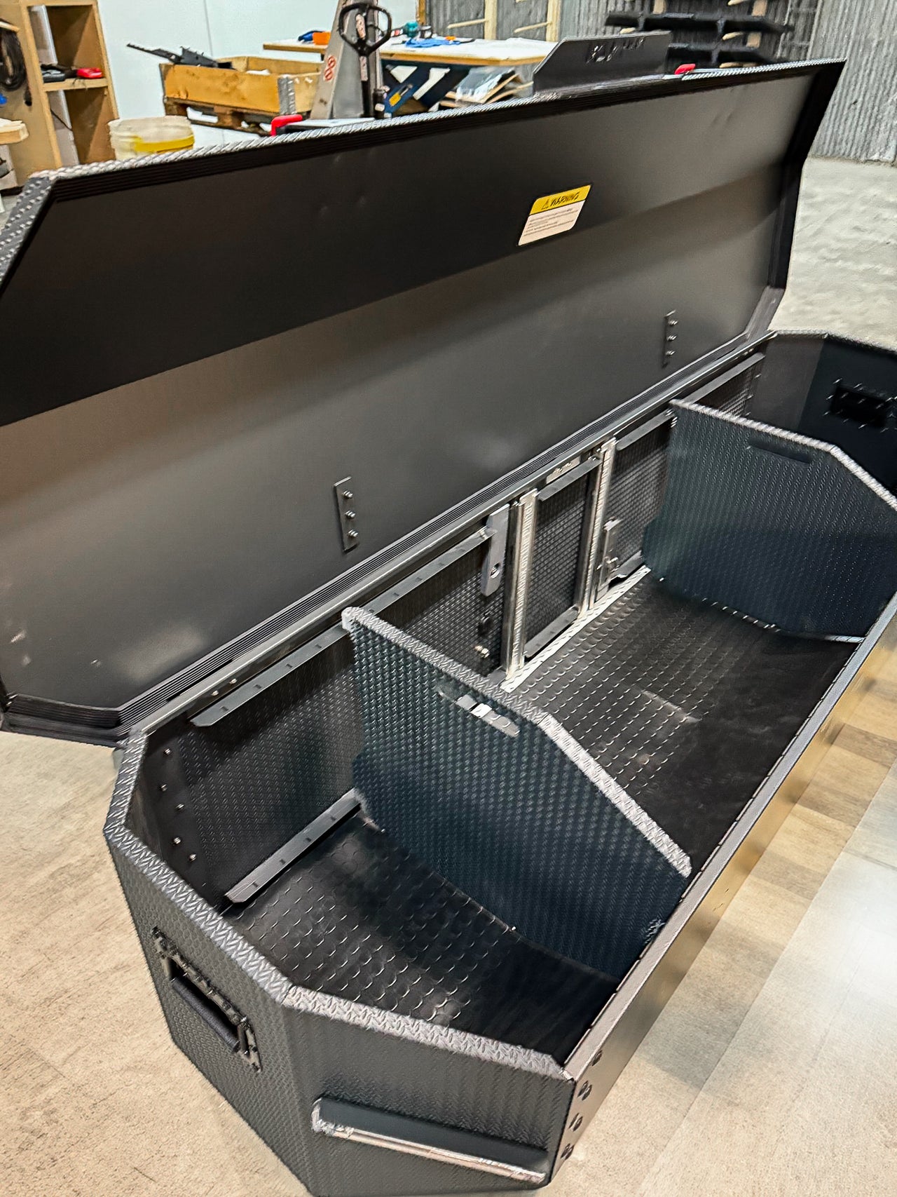 Partitioning Wall System - IXTAbox